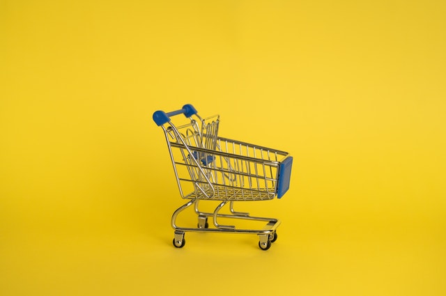 ACCIONES DE FORMACIÓN A COLECTIVOS VULNERABLES EN CONSUMO Flo Formación
