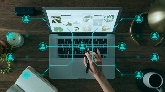 PÓLITICAS DE MARKETING INTERNACIONAL Flo Formación