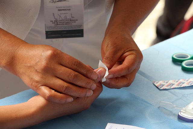 EL TRIAJE COMO HERRAMIENTA PARA LA ENFERMERIA EN LOS CUIDADOS DE URGENCIAS Y EMERGENCIAS (CFC) Flo Formación