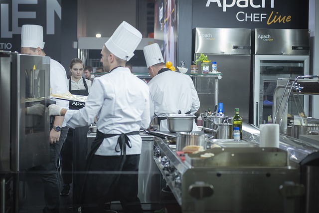 MANIPULACIÓN EN CRUDO Y CONSERVACIÓN DE ALIMENTOS Flo Formación
