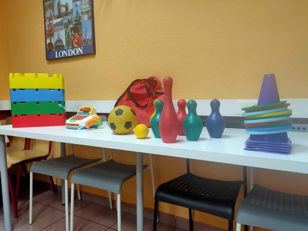 Flo Formación - Materiales infantil ingles